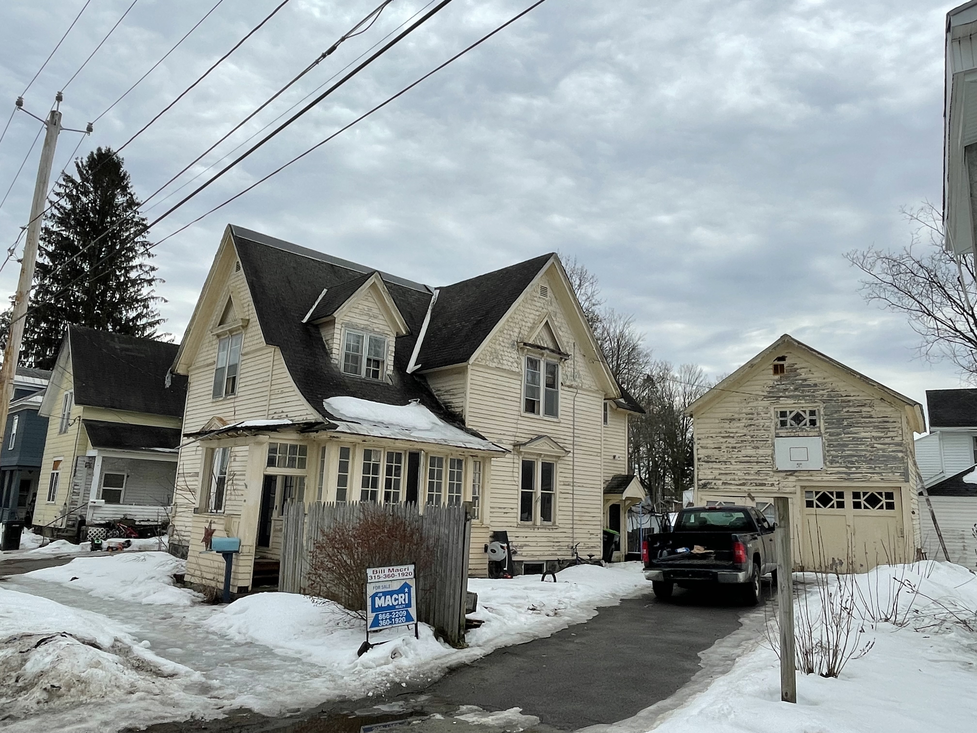 Property in DOLGEVILLE, ST