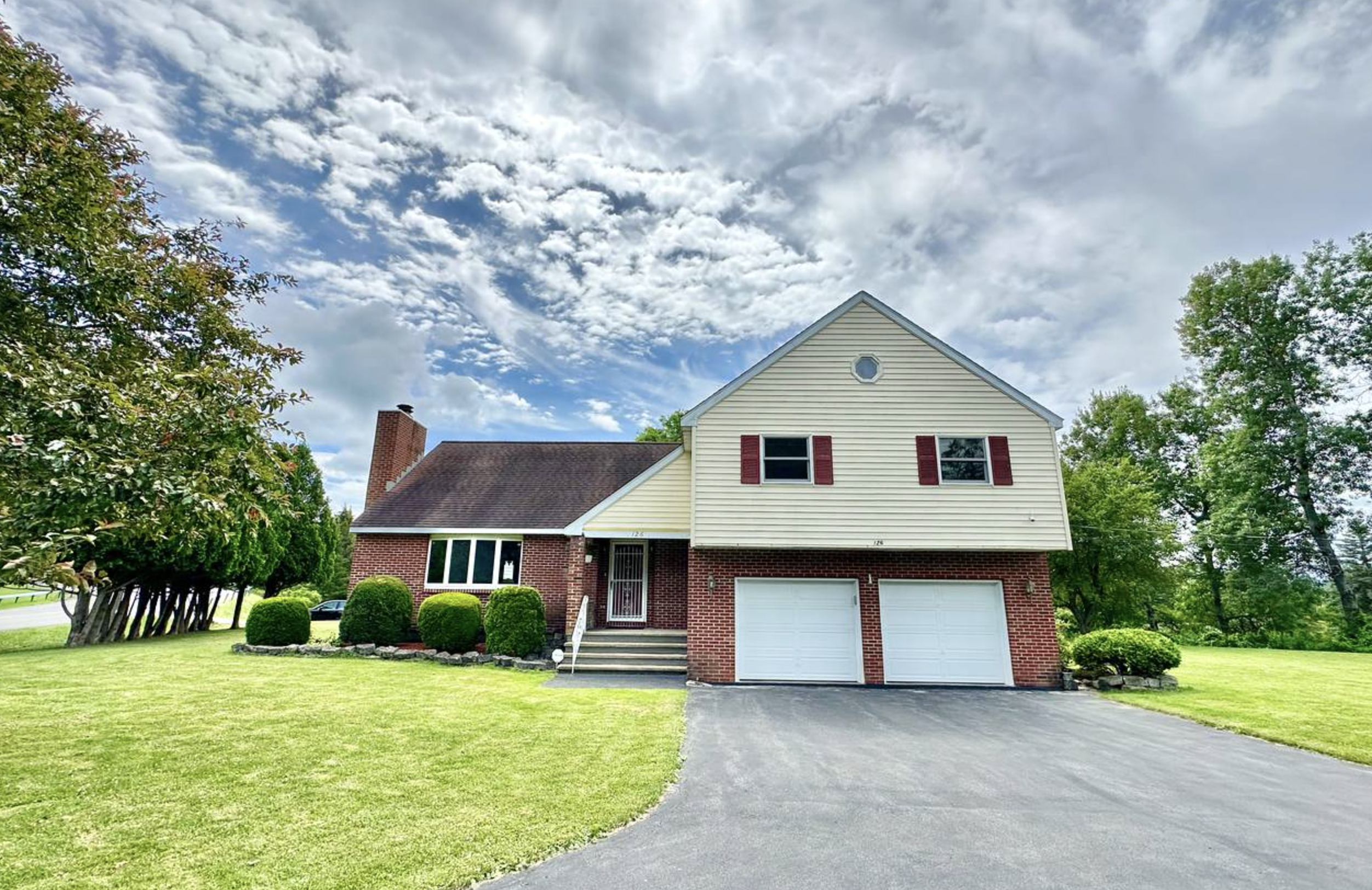 126 HIGH SCHOOL RD