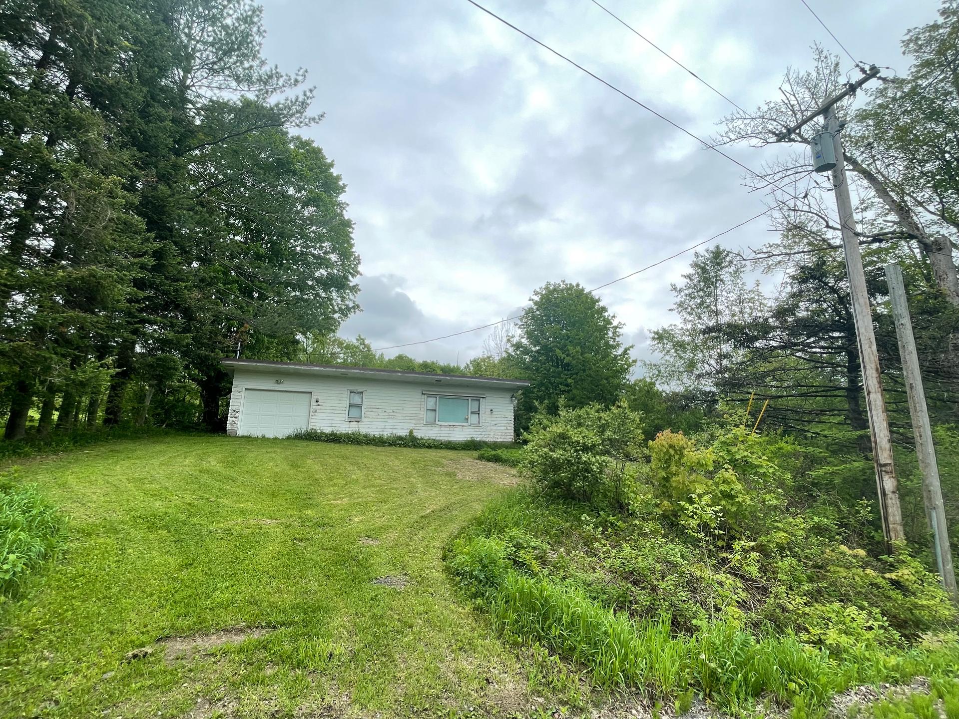114 SULPHUR SPRINGS RD