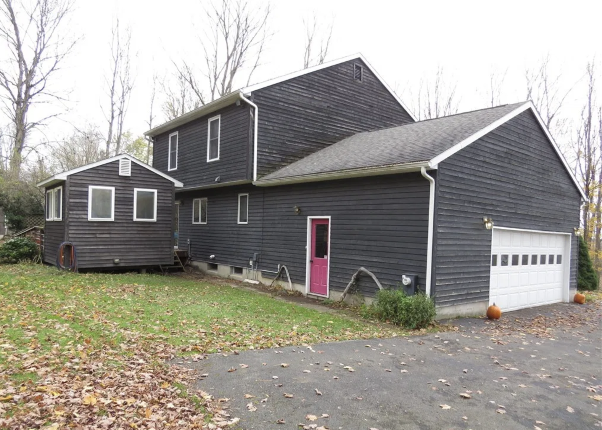 201 ROWE RD