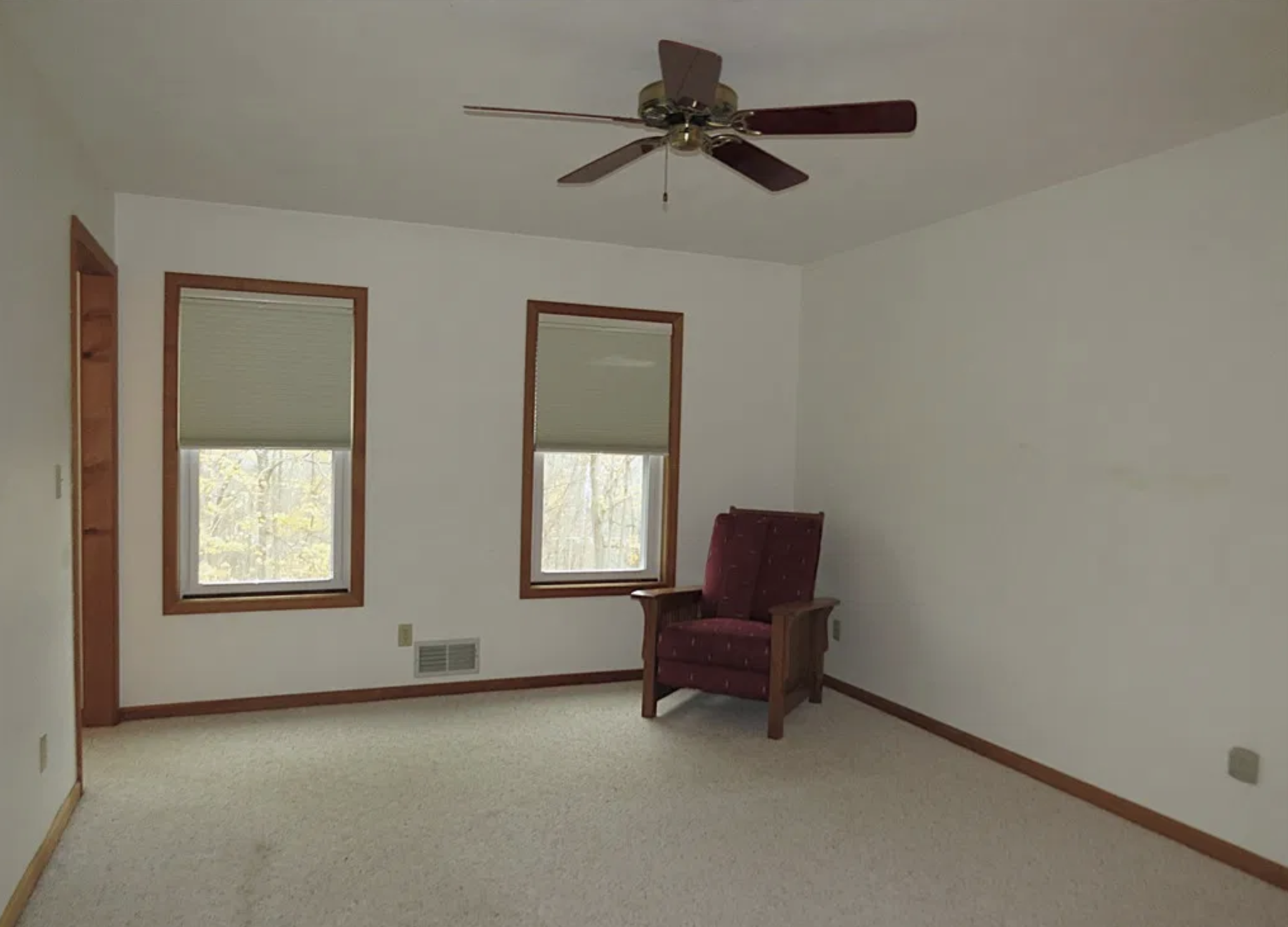 201 ROWE RD