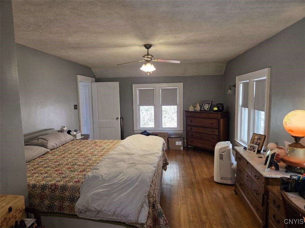 102 HILLSIDE AVE