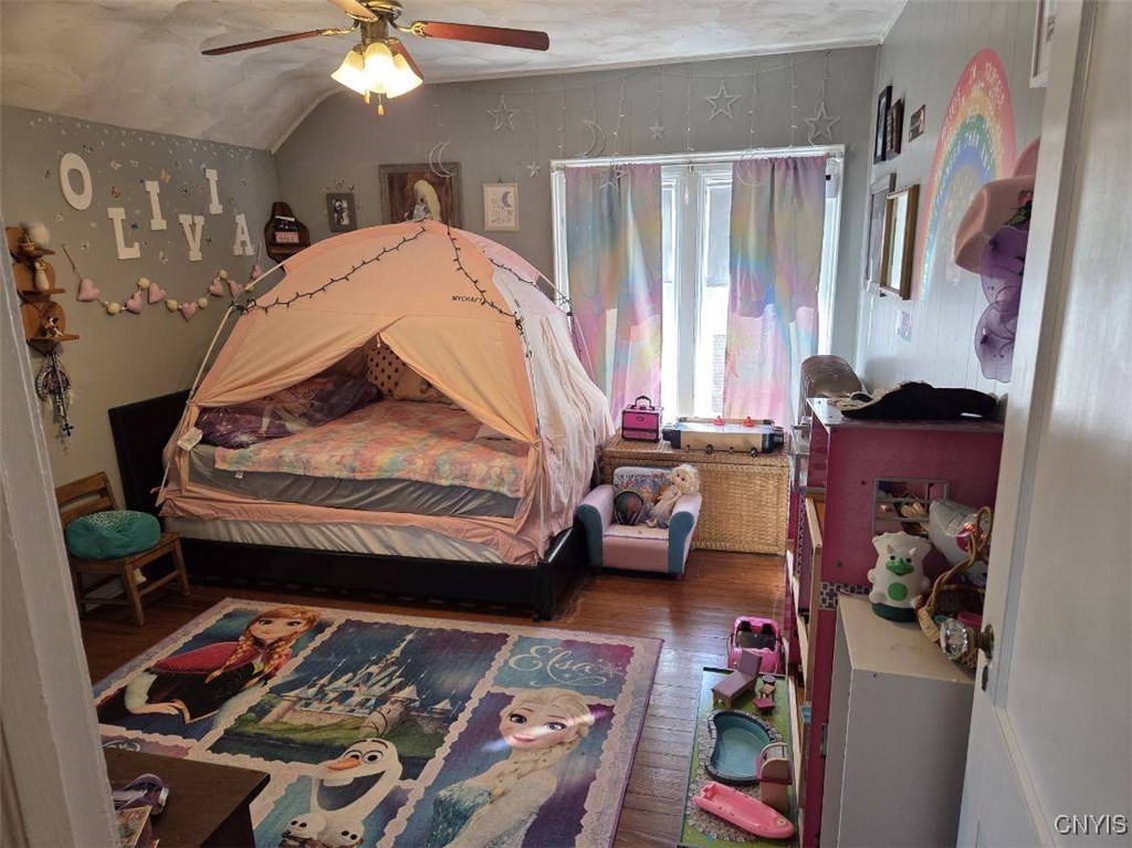 102 HILLSIDE AVE