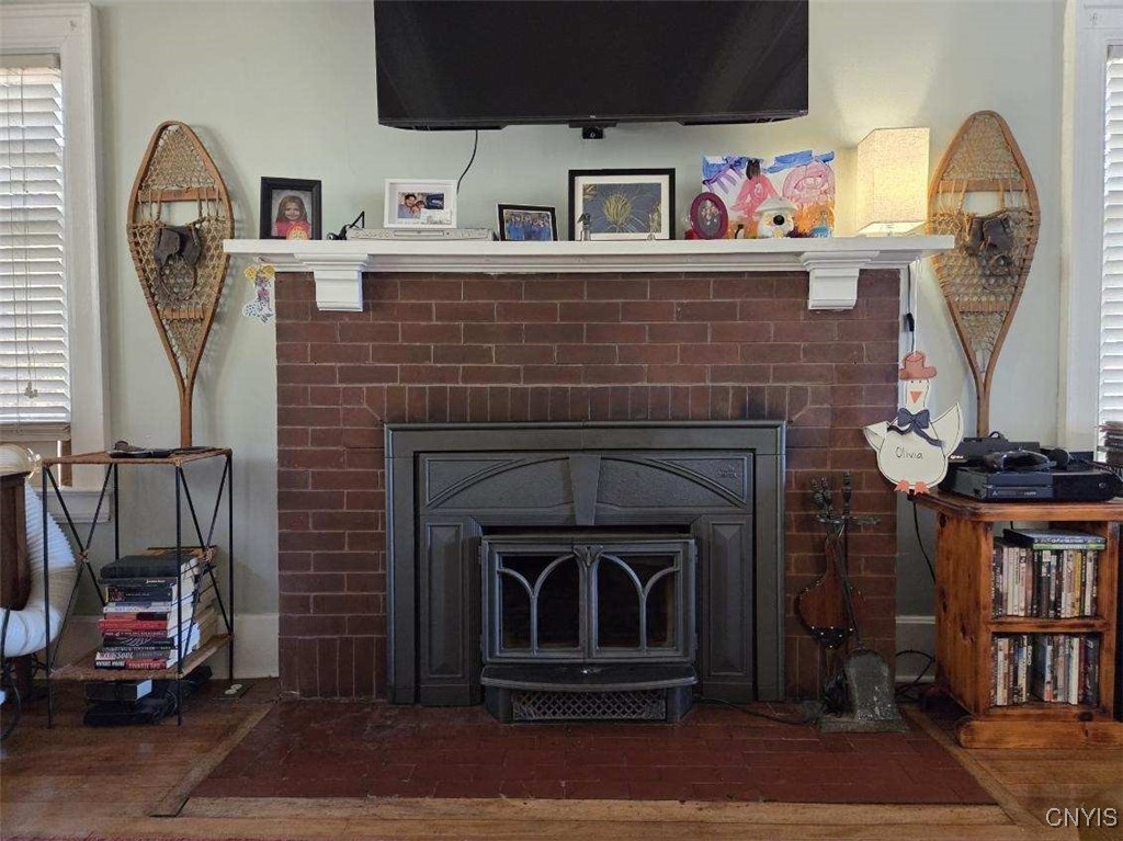 102 HILLSIDE AVE