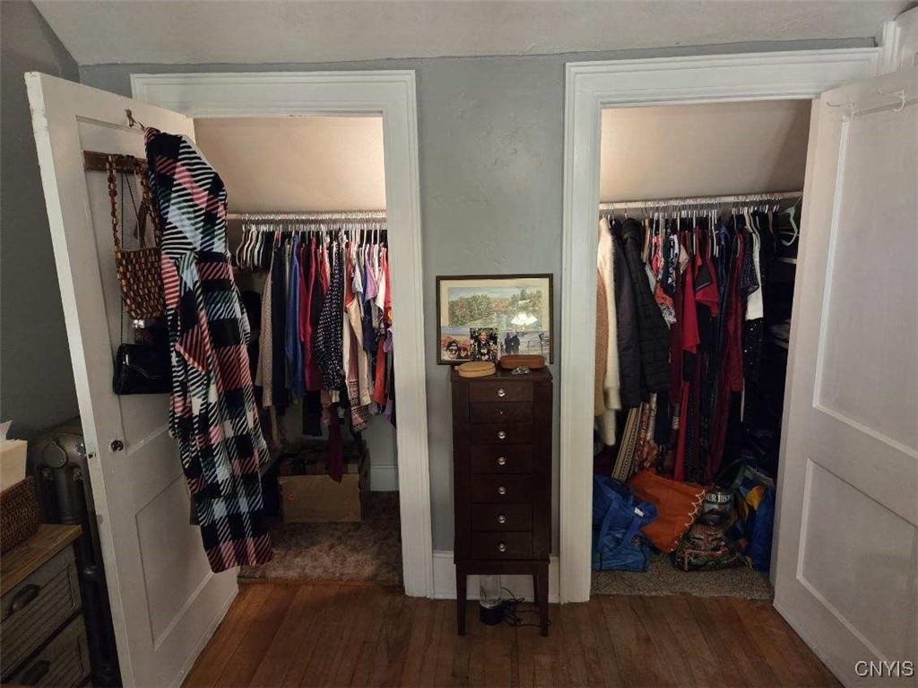 102 HILLSIDE AVE