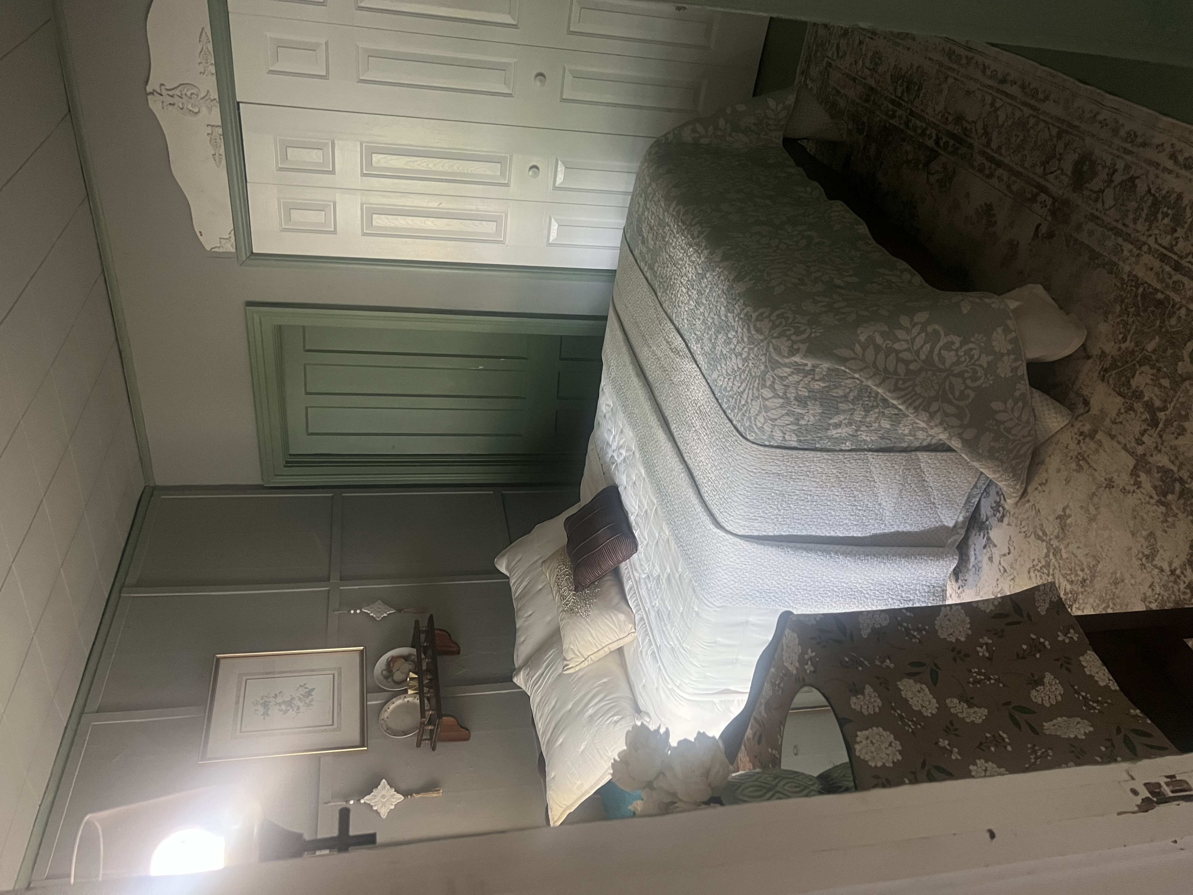 84 CHURCH ST
