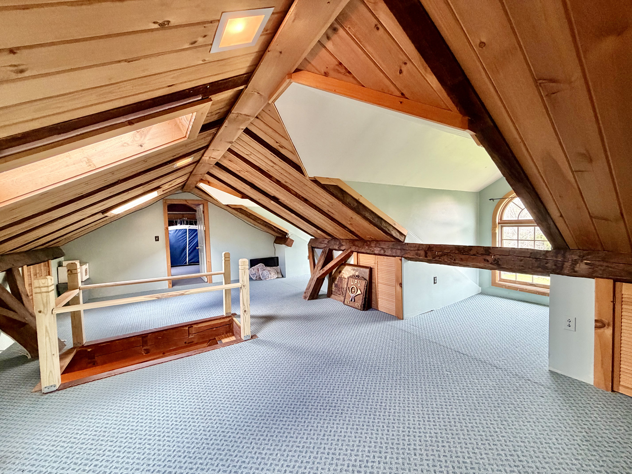 112 KINGSLEY RD